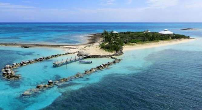 johnnys cay private islands